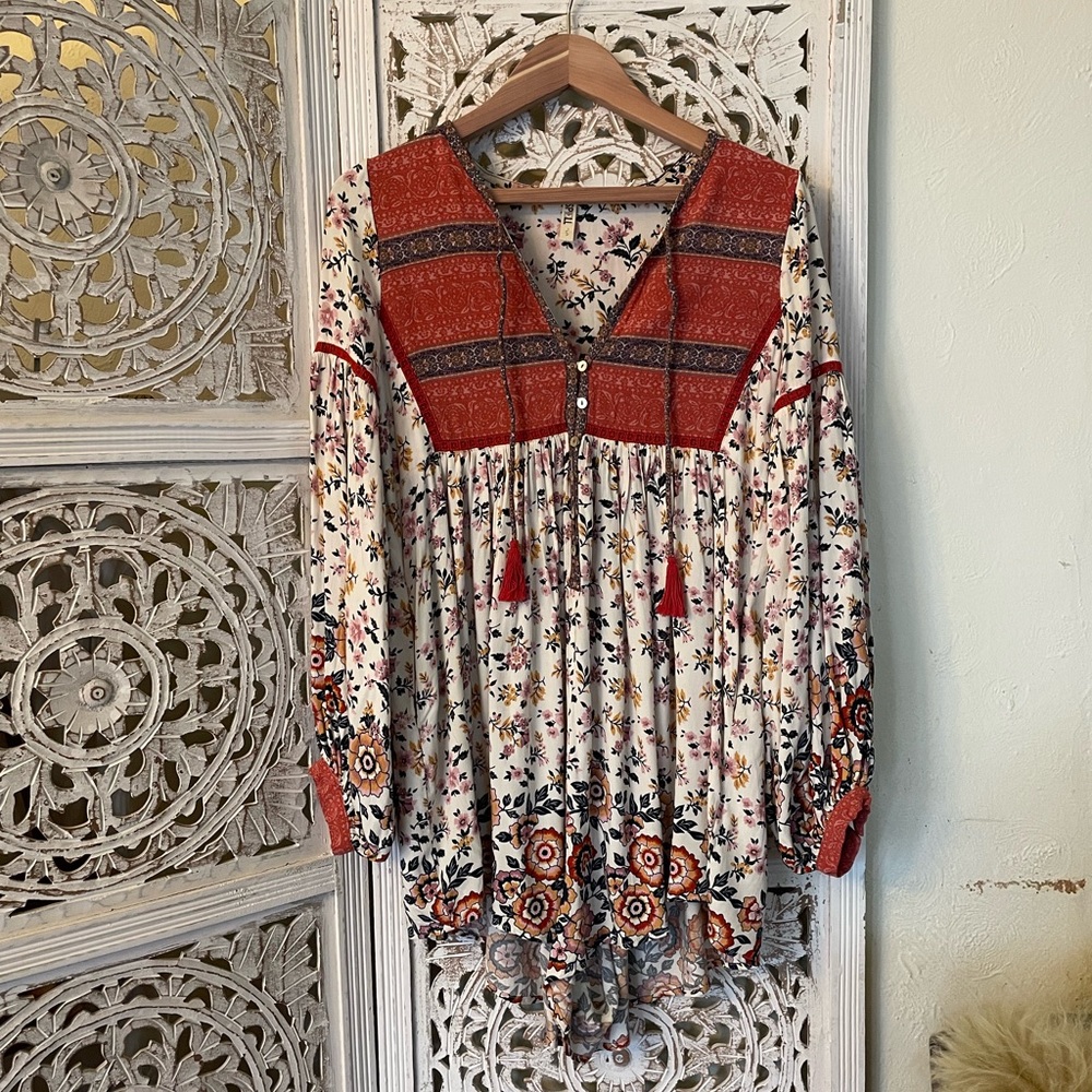 Spell Elle Romper - Picture 2 of 5